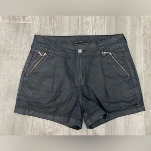 Cantao black denim shorts with zippered front pockets mid-rise women’s size 4